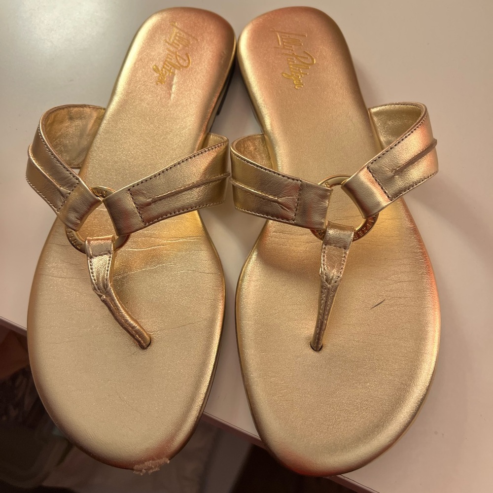 Lilly Pulitzer Metallic Rose Gold Thong Sandals